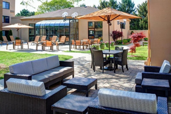 Courtyard by Marriott Des Moines West/Clive image 24